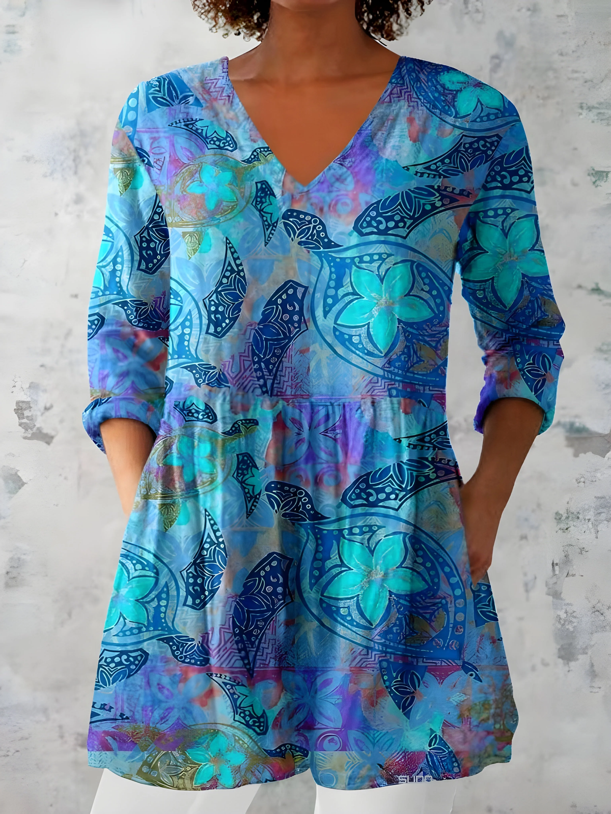Abril | Blusa larga estampada con cuello en V