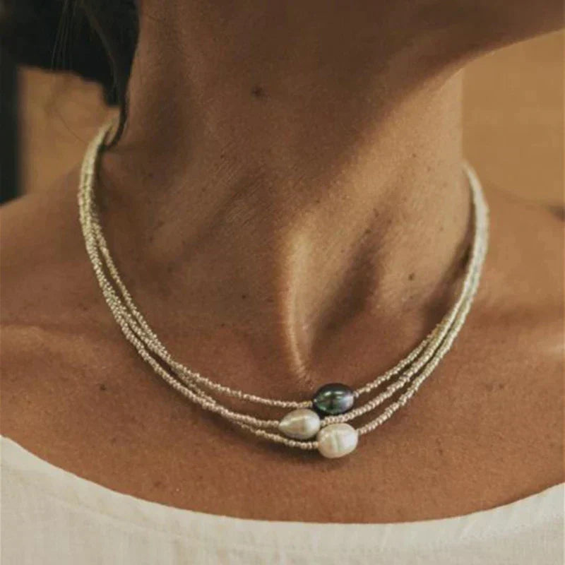 Nerea | Collar multihilo con perlas y piedra natural
